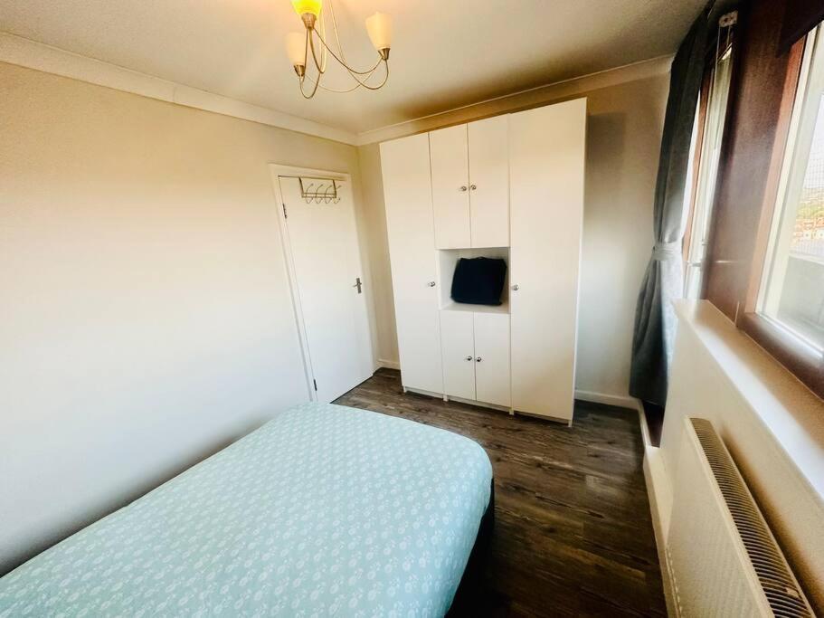 3 Bed Sky Apartment Se15 Peckham 伦敦 外观 照片